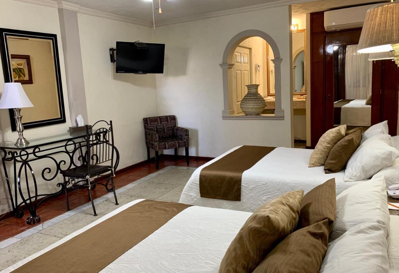 Hotel Inn Galerias Aguascalientes Buitenkant foto