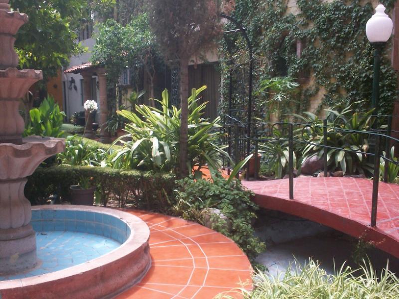 Hotel Inn Galerias Aguascalientes Buitenkant foto